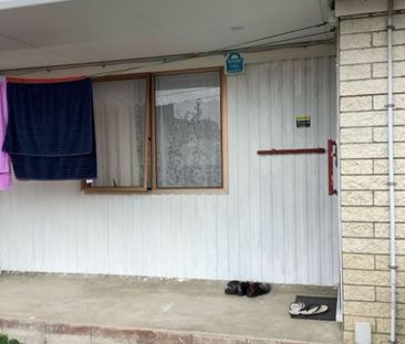 Cosy 2 bedrrom unit in Papatoetoe - Photo 5