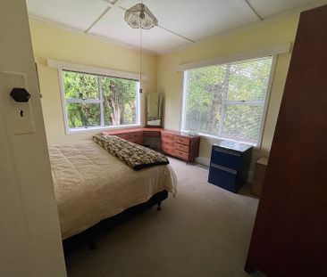 Spacious semi rural family home - Photo 3
