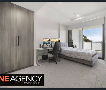 Stylish, Convenient, and Move-In Ready - Photo 6