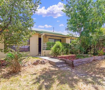 Kooringal Family Home - Photo 6