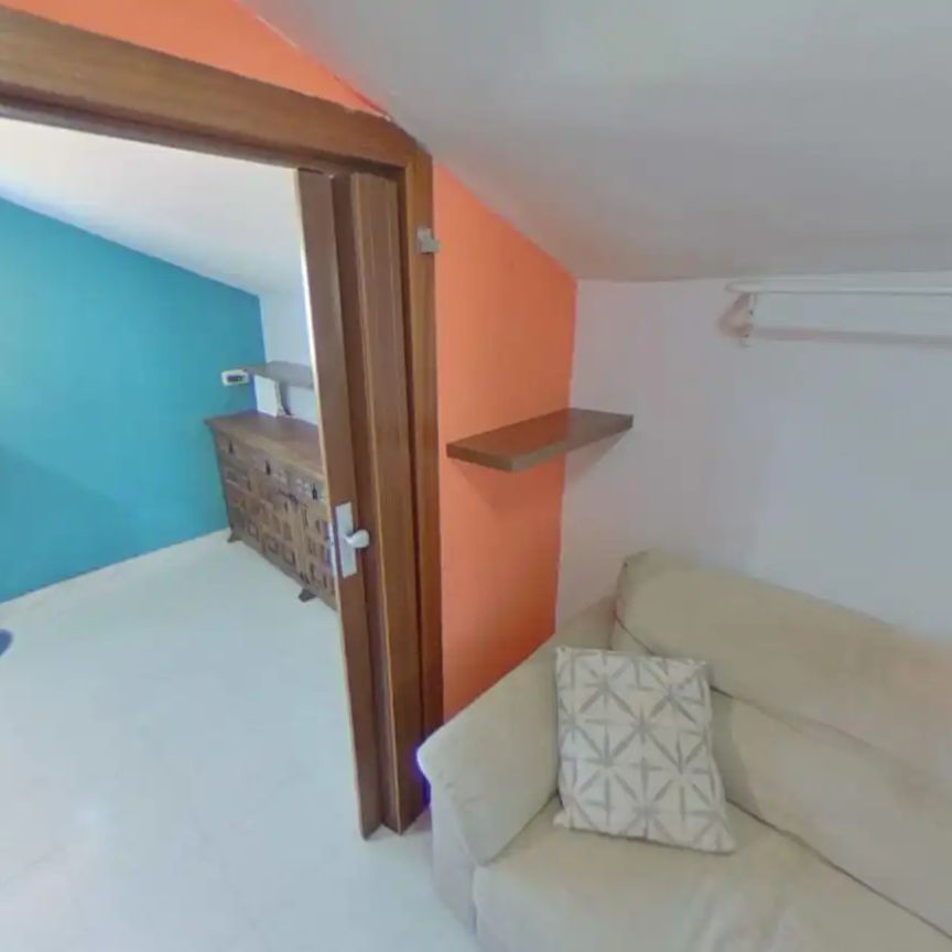 Piso de alquiler en Calle del Mediodía Grande, Palacio - Photo 1