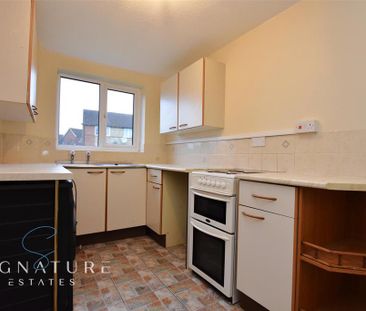 1 bedroom flat to rent - Photo 4