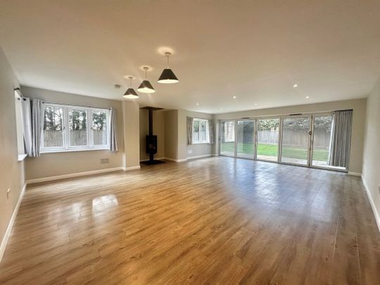 Doddington - Photo 1