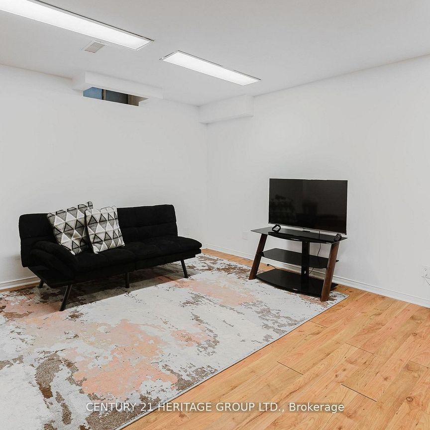 For Lease - 601 Mcbean Avenue Unit# BSMT, Newmarket, Ontario - Photo 1