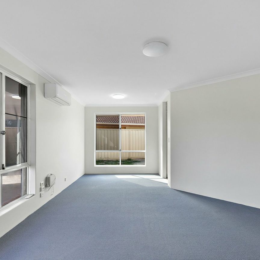 Spacious Family Living in a Quiet Coastal Pocket - Photo 1