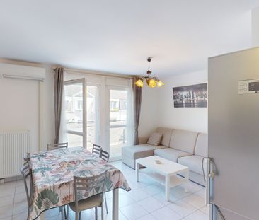 Location Appartement 2 pièces 47m² - Photo 4