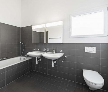 Lichtdurchflutete 4.5-Zimmer-Attikawohnung mit grosser Terrasse - Foto 4