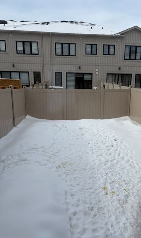 For Lease - 62 King George Way, Clarington, Ontario - Photo 3