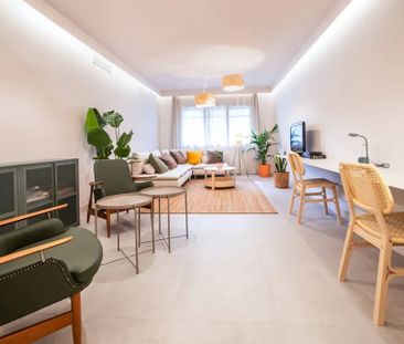 Via Augusta, Barcelona, Catalonia 08006 - Photo 3