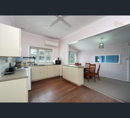 127 Matheson Road, Ascot, WA 6104 - Photo 5