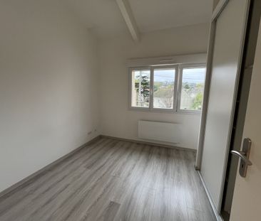 TROIS PIECES PALAISEAU - Photo 1