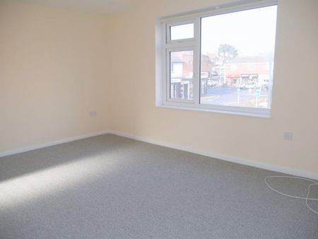 2 bedroom maisonette to rent - Photo 3