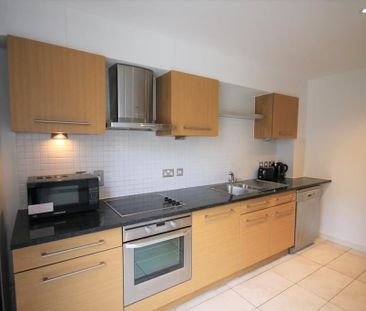 2 bedroom apartment to rent - Photo 6