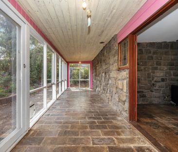 Cottage Style Modern Convenience - Photo 6