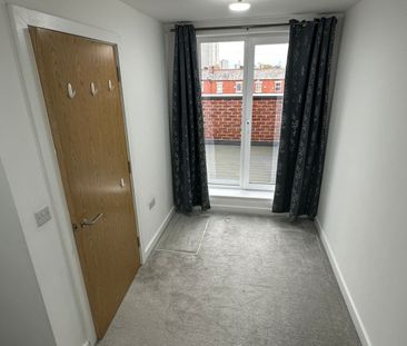 3 Bed Semi-Detached House, Harmsworth Street, M6 - Photo 5