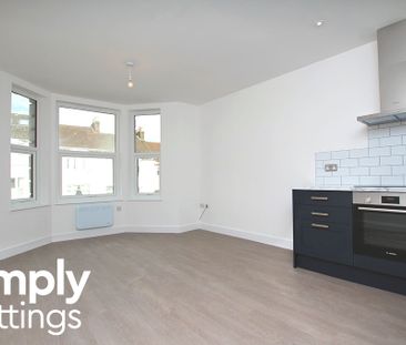 1 Bed property for rent - Photo 3