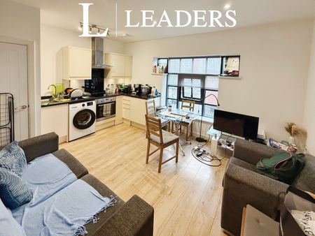 1 bedroom flat to rent - Photo 3