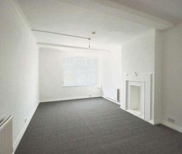 Eastern Avenue East, Romford, RM1 - Photo 3