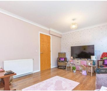 2 bedroom semi-detached house to rent - Photo 5