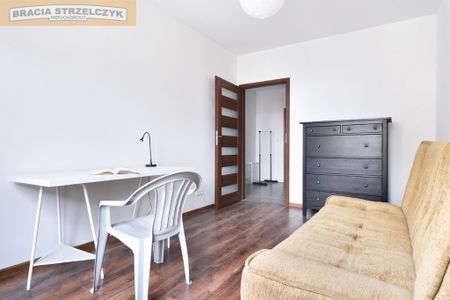 Dwupokojowe mieszkanie z balkonem i miejscem garażowym w Ursusie ul. Dzieci Warszawy 17 - Фото 4