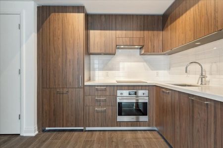 For Lease - 33 Frederick Todd Way Unit# 1012, Toronto, Ontario - Photo 2