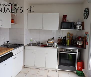 Location Appartement 3 pièces 62m² LYON 8ème - Photo 4