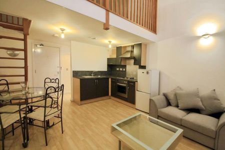 1 bedroom flat to rent - Photo 2