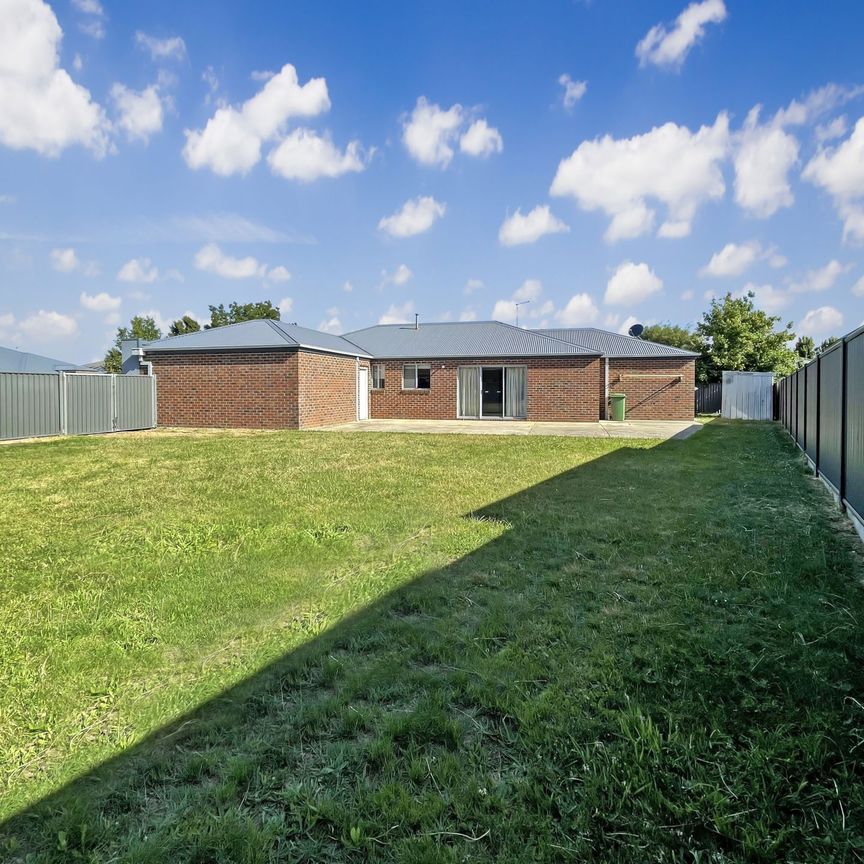 2 Perendale Street, Alfredton - Photo 1