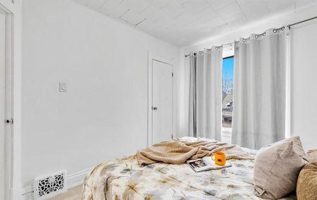 For Lease - 10 Rutherford Avenue Unit# 2, Hamilton, Ontario - Photo 3