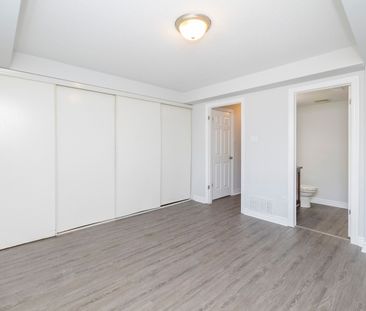 For Lease - 740 Chapman Mills Drive Unit# A, Barrhaven, Ontario - Photo 6