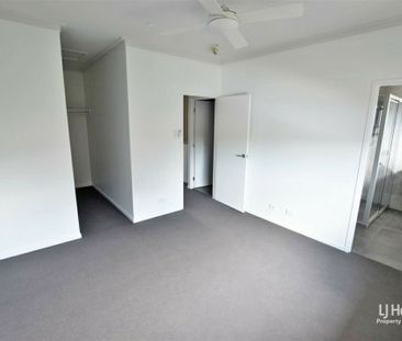 PRIVATE. HANDY LOCATION - Photo 3