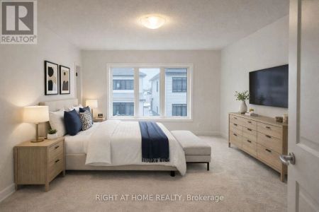 1101 THOMPSON DRIVE - Photo 2