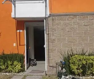 Casa En Renta 3 Recámaras 4 Cajones De Estacionamiento. Incluye Ser... - Photo 1