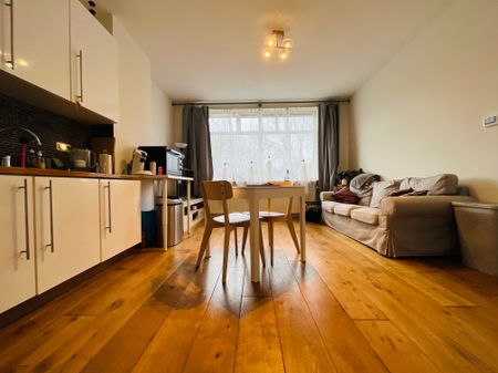 Te huur: Appartement Ockenburghstraat 32 in Den Haag - Photo 3