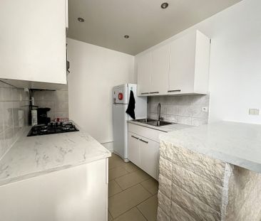 🌞 Loft lumineux en duplex – 66 m² au sol – Calme absolu – 52 rue Ju... - Photo 6