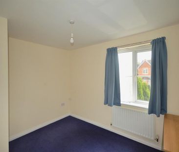 4 Bedroom Detached To Let - Photo 4