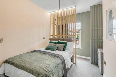 5 bedroom terraced house to rent - Photo 3