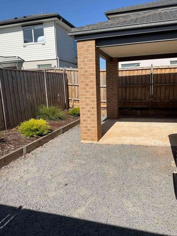 18 Fragrant Crescent, Diggers Rest, VIC 3427 - Photo 4