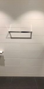 Modern One Bedroom Apartment In The Heart of Marrickville - Photo 3