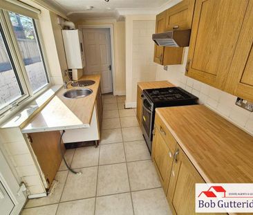 2 bedroom terraced house to rent - Photo 3
