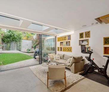 5 bedroom semi-detached house to rent - Photo 6