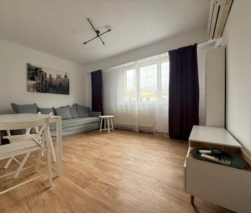 Calea Victoriei De inchiriat 2 camere Bloc Romarta Universitate Metrou - Fotografie 2