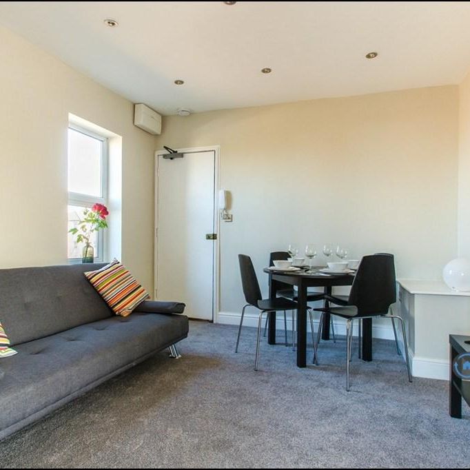 1 bedroom flat to rent - Photo 1
