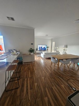 South Fremantle - Photo 1