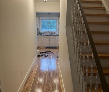 For Lease - 558 Lancelot Crescent, Oshawa, Ontario - Photo 4