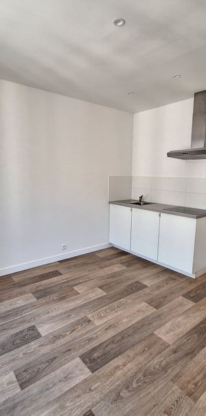 Location Appartement 2 pièces 29m² POISSY 78300 - Photo 1