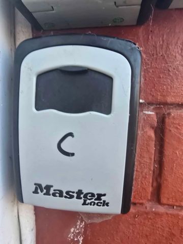 A Captivating Houseshare share for Rent in Hartlepool Room 5 - Photo 4