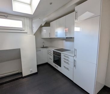 Location Appartement 3 pièces 88m² PARIS 16ème - Photo 5