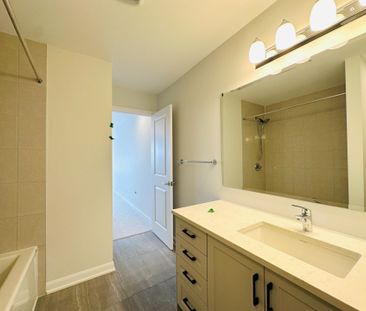 For Lease - 271 BANKSIDE Way, Barrhaven, Ontario - Photo 6