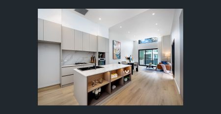 Near New Luxury Duplex in Prime Ryde Location - Photo 2